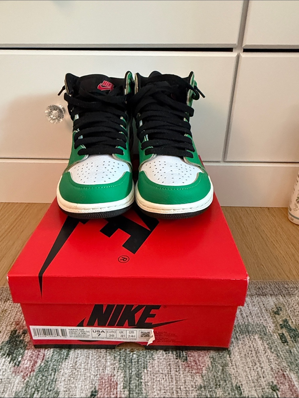Women’s Jordan 1